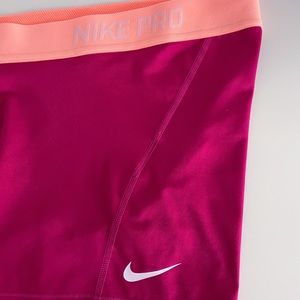 Nike Pro 3”